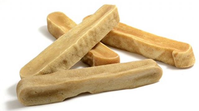 Himalayan Gold Yak Dog Chews | Grade A Quality, 100% Natural, Healthy & Safe For Dogs, Odorless, Approx. 1LB Bag With 3-4 Huge Pieces, Treat For Dogs, Keeps Dogs Busy & Enjoying, Indoors & Outdoor Use Himalayan Gold Yak Dog Chews | Grade A Quality, 100% Natural, Healthy & Safe For Dogs, Odorless, Approx. 1LB Bag With 3-4 Huge Pieces, Treat For Dogs, Keeps Dogs Busy & Enjoying, Indoors & Outdoor Use