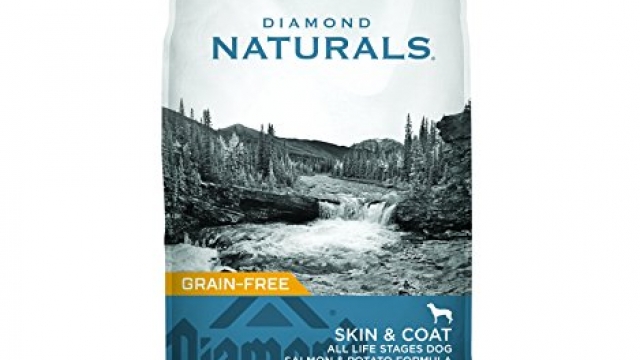 Diamond Naturals Skin & Coat Real Meat Recipe Natural Dry Dog Food with Wild Caught Salmon 30lb Diamond Naturals Skin & Coat Real Meat Recipe Natural Dry Dog Food with Wild Caught Salmon 30lb