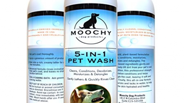 Moochy Dog Complete Shampoo And Conditioner – Complete 5-in-1 Pet Wash – Cleans, Conditions, Deodorizes, Moisturizes & Detangles – All Natural Formula And Eco Friendly, Ideal For Sensitive Dog Skin Reviews