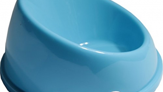 Love “N” Creatures – Mess Free Pet Food Dish – Boxer, Bulldog, Pug Puppy Feeding Bowl – Best for Flat Faced Puppies – Slanted Medium Size, Color Blue Reviews Love “N” Creatures – Mess Free Pet Food Dish – Boxer, Bulldog, Pug Puppy Feeding Bowl – Best for Flat Faced Puppies – Slanted Medium Size, Color Blue Reviews