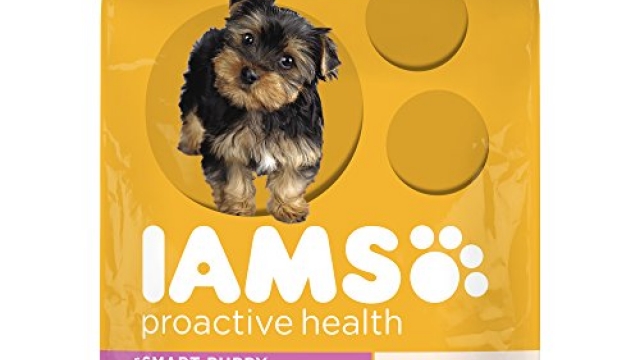 IAMS PROACTIVE HEALTH Smart Puppy Small and Toy Breed Dry Puppy Food 12.5 Pounds