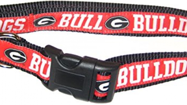 Pets First Collegiate Pet Accessories, Dog Collar, Georgia Bulldogs, Medium